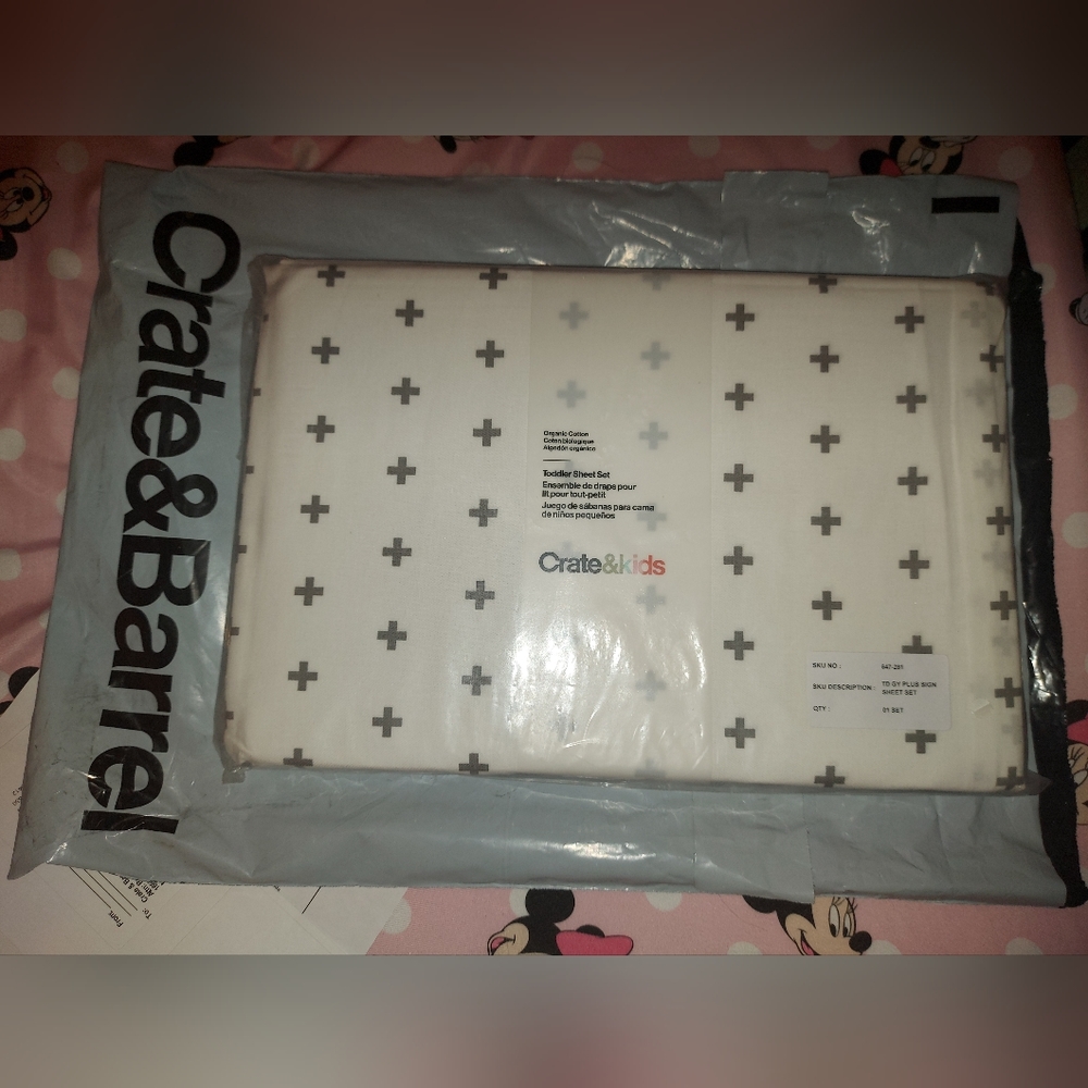 NWT Crate&Barrel toddler bedding sheets set